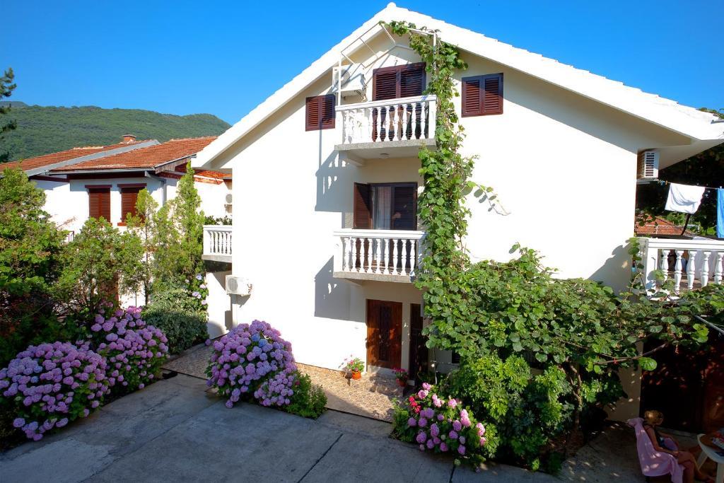 Apartments Ratkovic Tivat Cameră foto